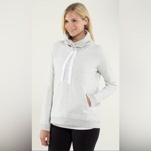 Lululemon Avenue Pullover - Heathered Grey